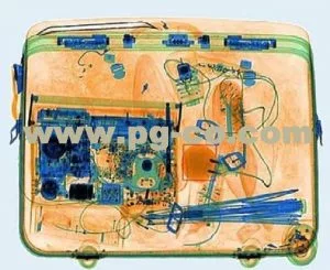 تصویری از یک چمدان توسط دستگاه ایکس ری